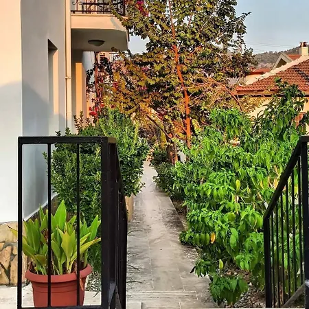 Garden-view Διαμέρισμα